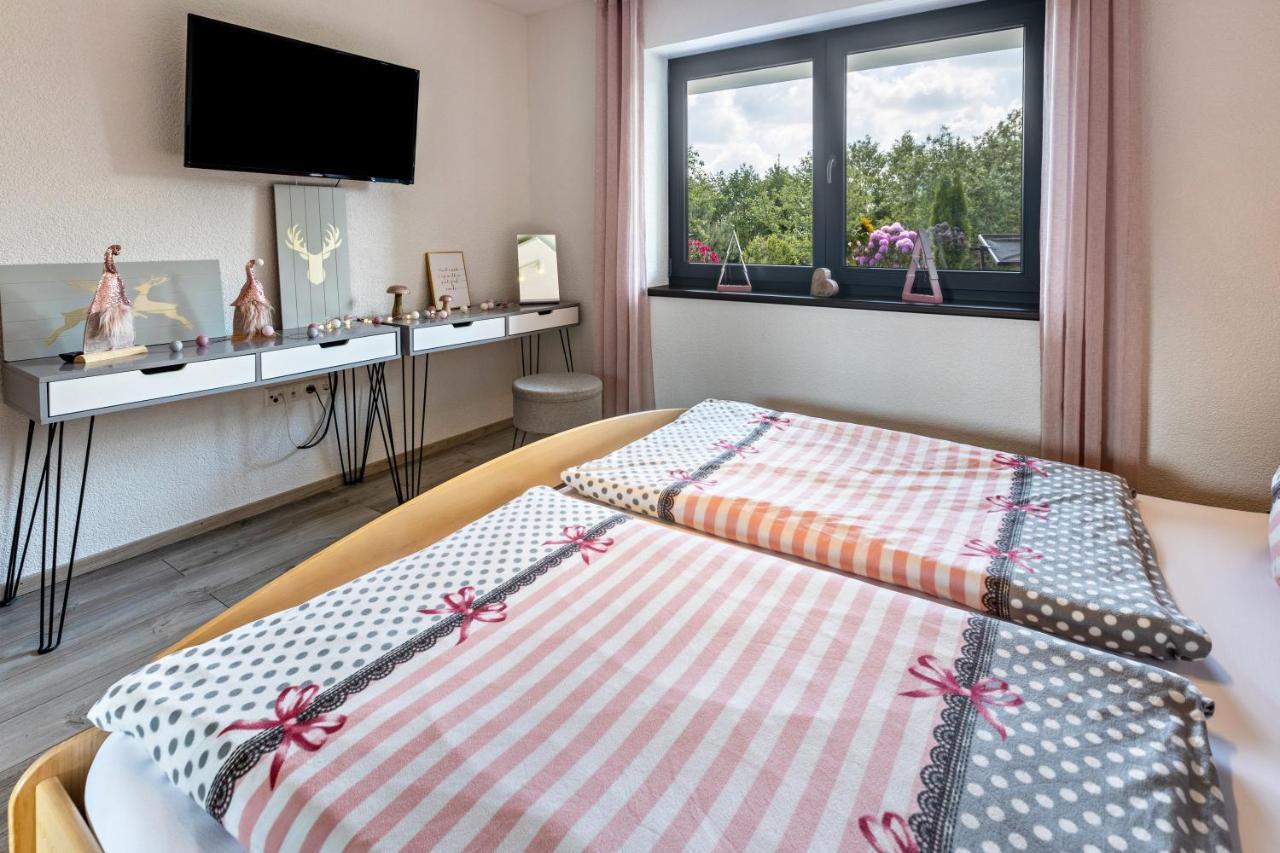 Ferienwohnung Am oberen Bühl Furtwangen Exterior foto